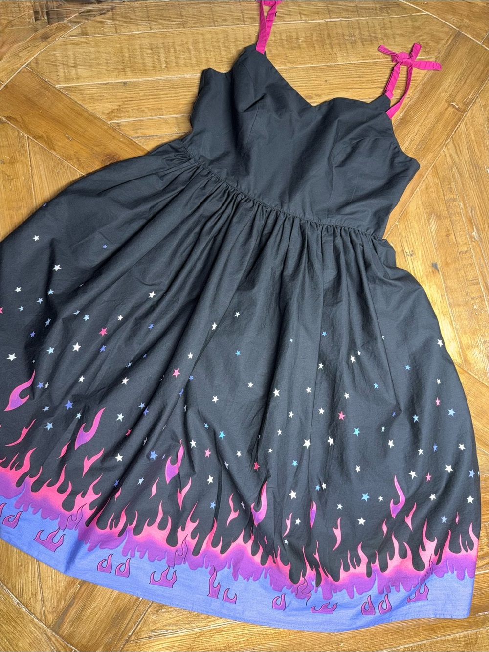 Hell Bunny 50s Mid Dress Large Black Pink Purple Flame Star Rockabilly Pockets